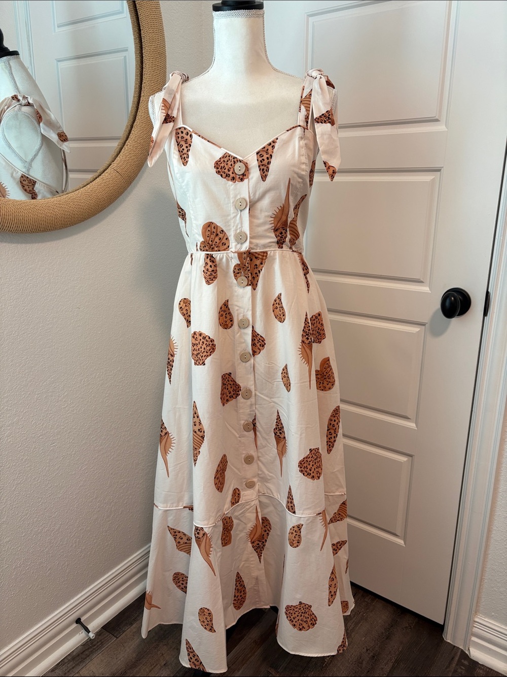 NWT Farm Rio Leopard Shell Midi Dress - Picture 4 of 8